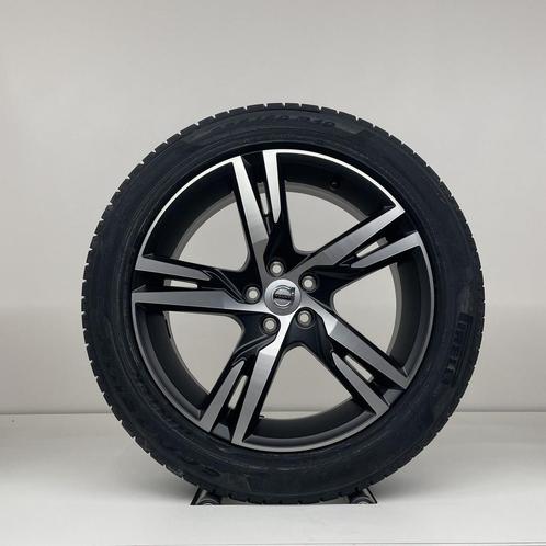 Volvo NIEUWE 19 inch R-design velgen + winterbanden  XC40, Auto-onderdelen, Banden en Velgen, Banden en Velgen, Winterbanden, 19 inch