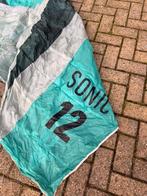 Flysurfer Sonic 4  10 en 12 Meter, Watersport en Boten, Kitesurfen, Gebruikt, Geen board, Ophalen of Verzenden, Kite