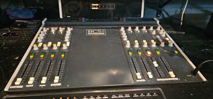 Dateq bcs 50 custom made !, Muziek en Instrumenten, Mengpanelen, Zo goed als nieuw, Ophalen