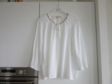 Blouse  merk ESPRIT  maat 38/medium  kleur wit beschikbaar voor biedingen