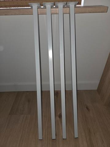 4x Tafelpoot, meubelpoot vierkant beschikbaar voor biedingen