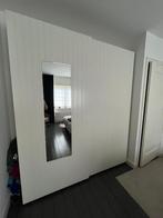 Ruime en stijlvolle witte kledingkast met schuifdeuren, Ophalen, Overige materialen, 200 cm of meer, Zo goed als nieuw
