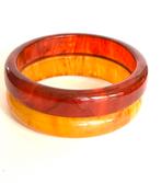 2 Bakeliet armbanden bruin en geel gemarmerd, Sieraden, Tassen en Uiterlijk, Ophalen of Verzenden, Overige materialen, Broche