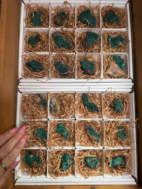 Betaalbare ruwe malachiet | super mooi | in cadeauverpakking, Verzamelen, Mineralen en Fossielen, Mineraal, Ophalen of Verzenden