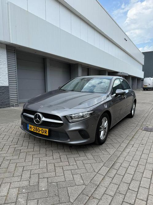 Mercedes-Benz A-Klasse A 180 136pk 7G-DCT 2020 Grijs, Auto's, Mercedes-Benz, Particulier, A-Klasse, ABS, Achteruitrijcamera, Adaptive Cruise Control