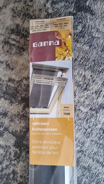 GAMMA (voor Velux dakraam) buitenscreen lichtdoorlatend 7500 beschikbaar voor biedingen