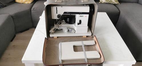 Naaimachine PFAFF 285 goede werkende naaien verschillnde sto, Hobby en Vrije tijd, Naaimachines en Toebehoren, Zo goed als nieuw