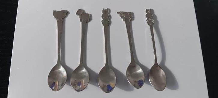 Douwe Egberts lepeltjes – Nijntje en boerderijdieren, Antiek en Kunst, Antiek | Bestek, Verzenden