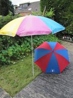 Kleurige parasol met strandmat en paraplu, Tuin en Terras, Ophalen, Overige typen, Zo goed als nieuw, 1 tot 2 meter
