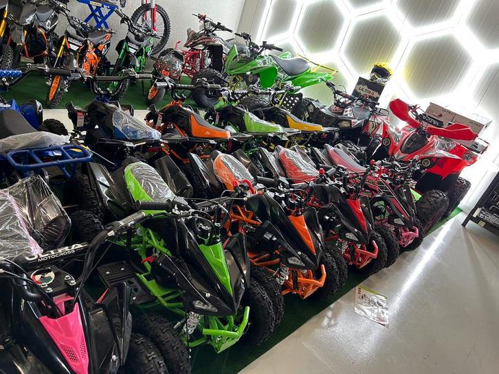 Electrische of benzine quads en crossers voor kinderen, Kinderen en Baby's, Speelgoed | Buiten | Accuvoertuigen, Zo goed als nieuw