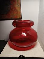 Maria Vinka Ikea vaas rood, Huis en Inrichting, Woonaccessoires | Vazen, Ophalen of Verzenden