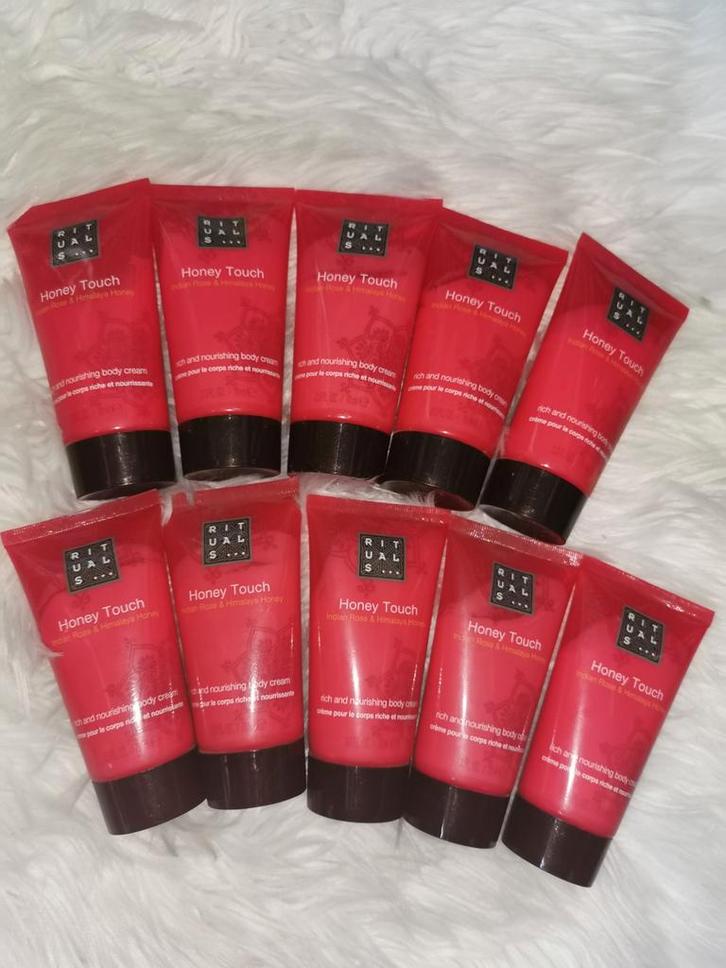 Rituals Honey Touch Tubes Bodycreme 8 stuks!!! NIEUW, Sieraden, Tassen en Uiterlijk, Uiterlijk | Lichaamsverzorging, Nieuw, Ophalen of Verzenden