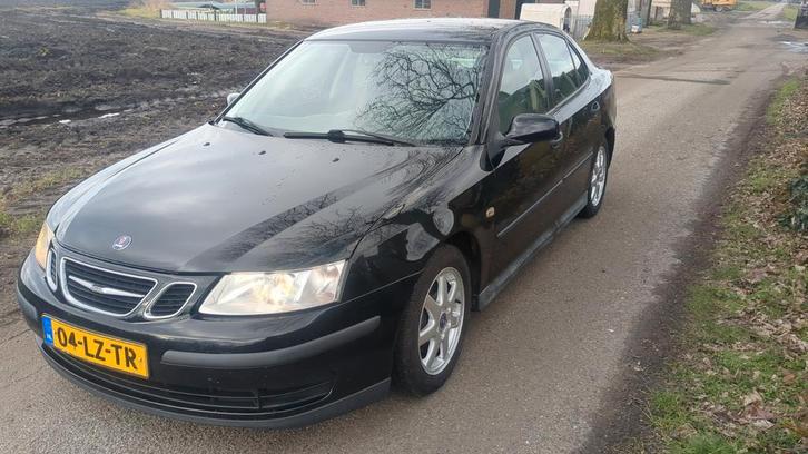 Saab 9-3 1.8 T Sport Sedan 2003 Zwart, Auto's, Saab, Bedrijf, Saab 9-3, Airbags, Airconditioning, Alarm, Boordcomputer, Centrale vergrendeling