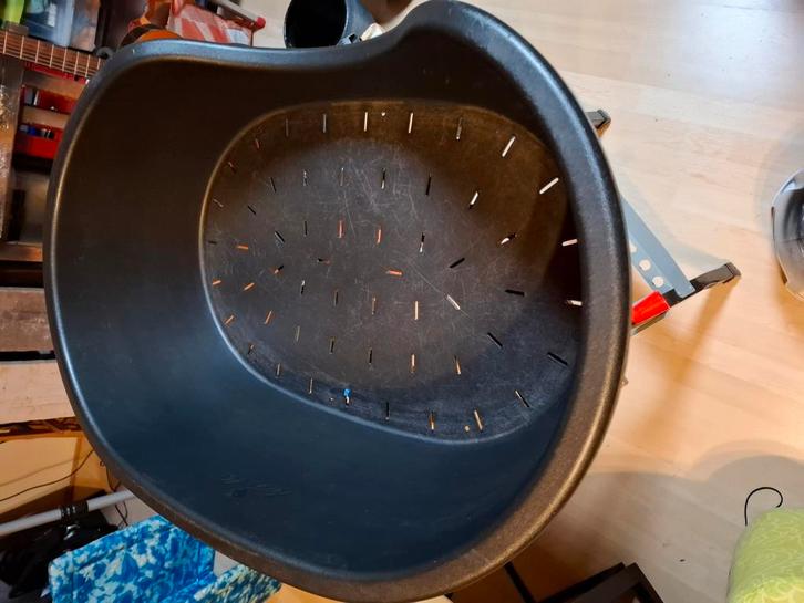 Perla kunststof hondenmand, Dieren en Toebehoren, Hondenmanden, Zo goed als nieuw, Ophalen