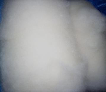 Schapenwol gewassen gekaard spinnen spinnewiel wol vachten beschikbaar voor biedingen