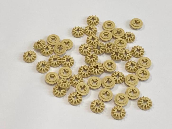 Partij 50x nieuwe kleine beige Lego technic tandwielen, Kinderen en Baby's, Speelgoed | Duplo en Lego, Nieuw, Lego, Losse stenen