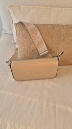 te  koop  goudkleurige  tasje, Sieraden, Tassen en Uiterlijk, Tassen | Damestassen, Ophalen of Verzenden, Nieuw, Overige kleuren