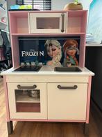 IKEA keukentje Frozen thema incl accessoires, Kinderen en Baby's, Ophalen of Verzenden, Zo goed als nieuw, Hout