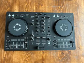 Pioneer DDJ-FLX4 - Zo goed als nieuw! beschikbaar voor biedingen