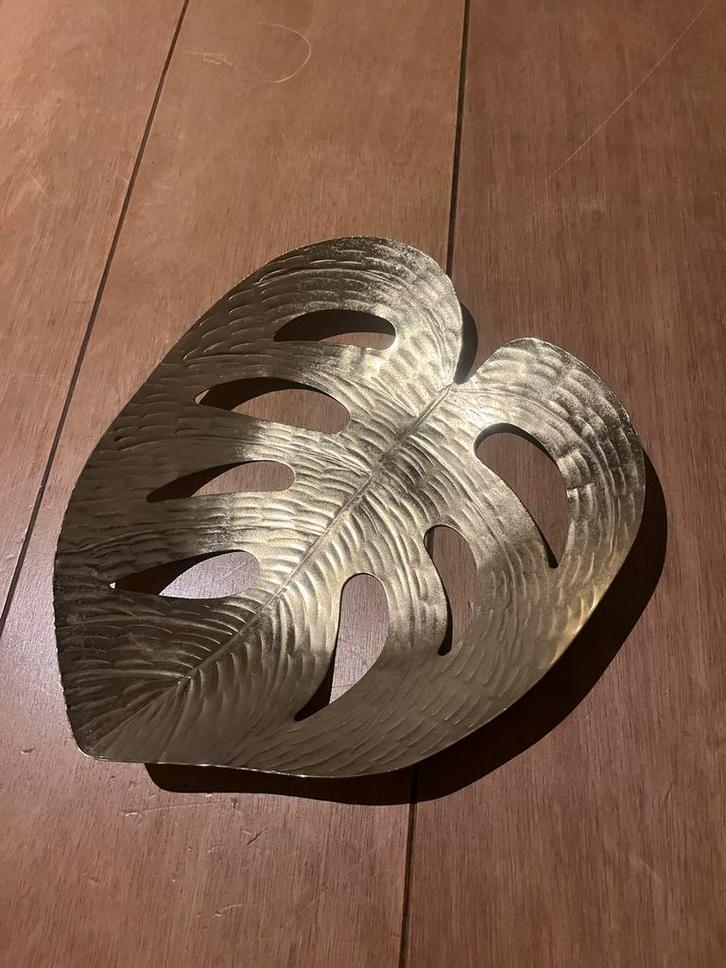 Gouden Sissy Boy schaal - decoratief, Huis en Inrichting, Woonaccessoires | Dienbladen, Zo goed als nieuw, Metaal, Overige vormen