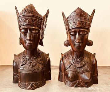 Prachtige Set Balinese Beelden, jaren '60.  beschikbaar voor biedingen