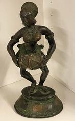Antieke bronzen beeld van een dansende figuur, Antiek en Kunst, Antiek | Koper en Brons, Ophalen of Verzenden