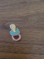 V 101 Vintage Baby Speen Pin, Verzamelen, Ophalen of Verzenden, Gebruikt, Overige onderwerpen