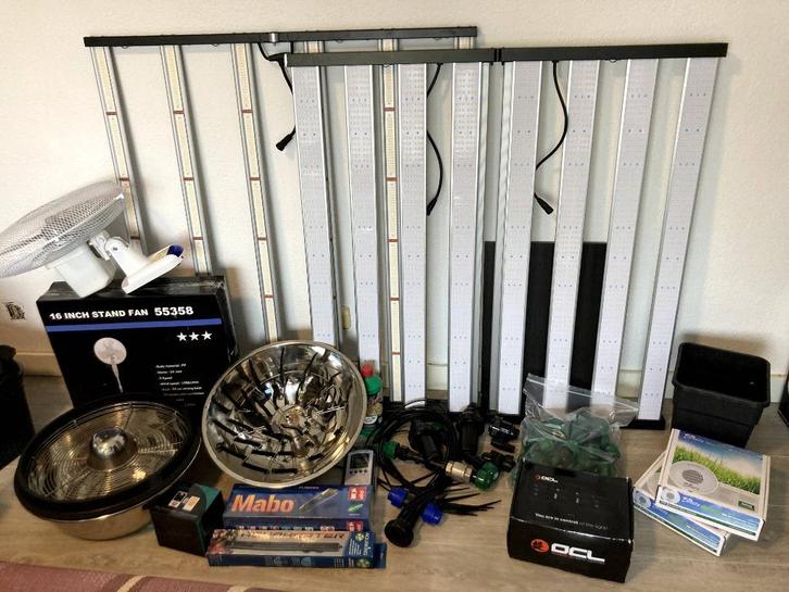 Kweekspullen, Led OCL, Torin, Trimmer, irrigatie, etc, Tuin en Terras, Overige Tuin en Terras, Zo goed als nieuw, Ophalen