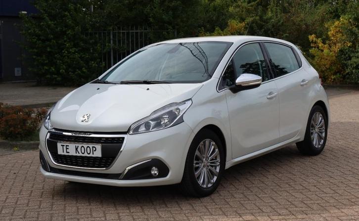 Peugeot 208 1.2 Allure 5,d 82pk 2019, airco, nav, carplay, Auto's, Peugeot, Particulier, ABS, Airconditioning, Alarm, Android Auto