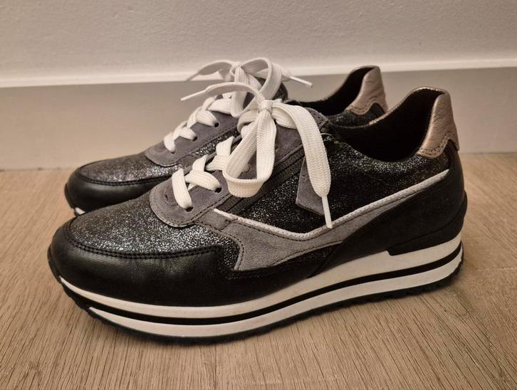 GABOR dames sneakers maat 37 - ALS NIEUW!, Kleding | Dames, Schoenen, Zo goed als nieuw, Sneakers of Gympen, Zwart, Ophalen of Verzenden