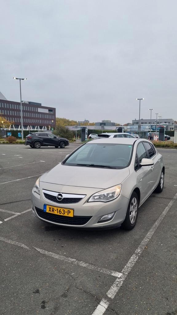 Opel Astra 1.4 Ecoflex 87pk 2010 Grijs, Auto's, Opel, Particulier, Astra, Benzine, A, Hatchback, Handgeschakeld, Geïmporteerd