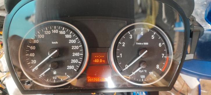 BMW E90 E91 E92 E93 Kilometerteller met olietemperatuur, Auto-onderdelen, Dashboard en Schakelaars, BMW, Gebruikt, Ophalen of Verzenden