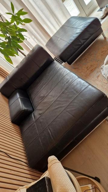 Black Leather Couch beschikbaar voor biedingen