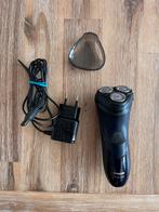 Philips series 1000 scheerapparaat, Ophalen of Verzenden, Gebruikt, Gehele gezicht