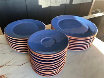 Kari Trestakk Servies - Blauw beschikbaar voor biedingen