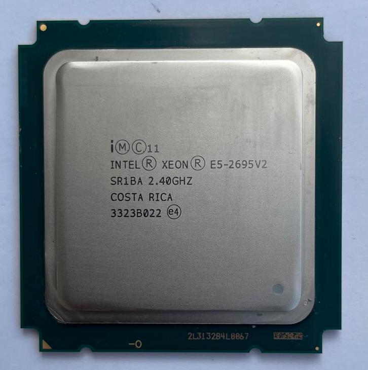 4x Intel Xeon E5‑2695 v2 CPU, Computers en Software, Processors, Zo goed als nieuw, 12-core, 2 tot 3 Ghz, Ophalen of Verzenden