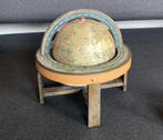 Aardglobe C.L. van Balen J.B. Wolters Groningen, Antiek en Kunst, Ophalen