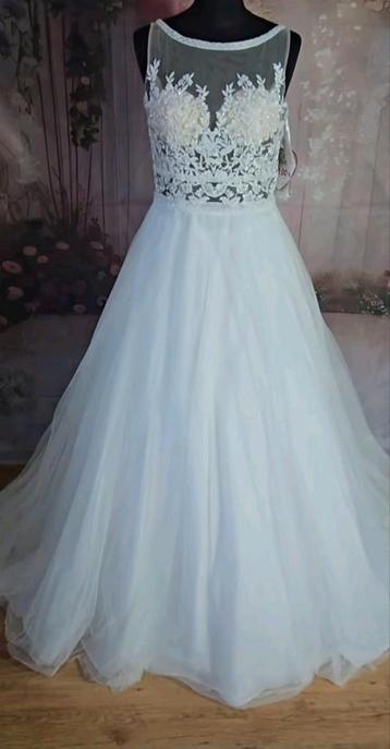 Nieuwe Trouwjurk Maat 40/42 - Prachtige Rug! beschikbaar voor biedingen