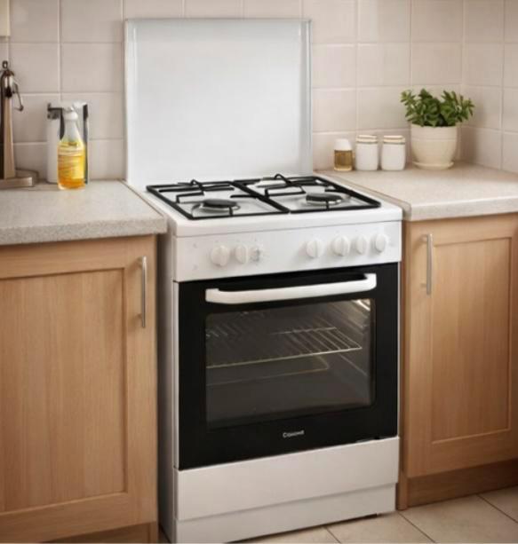 BEKO gasfornuis 50cm, Witgoed en Apparatuur, Fornuizen, Zo goed als nieuw, Vrijstaand, Gas, 4 kookzones, 85 tot 90 cm, Ophalen of Verzenden