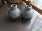 Set van 2 HEMA vazen - Nature 10cm, Wit, Aardewerk of Porselein, Ophalen of Verzenden, Zo goed als nieuw