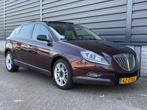 Lancia Delta 1.4-16V Platino Led Navi Cruise Pano Trekhaak, Auto's, Voorwielaandrijving, Gebruikt, 150 pk, 14 km/l