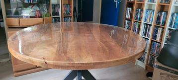 Mangohout tafel 130cm beschikbaar voor biedingen