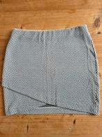 Zwart wit minirok H&M maat 38, Maat 38/40 (M), Zwart, Ophalen of Verzenden, Zo goed als nieuw