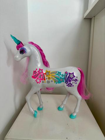 Barbie dreamtopia unicorn xl als nieuw beschikbaar voor biedingen