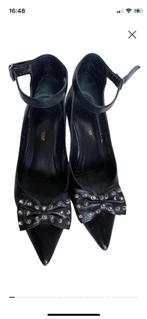 YSL Pumps Maat 38, Kleding | Dames, Pumps, Zwart, Ophalen of Verzenden, Zo goed als nieuw