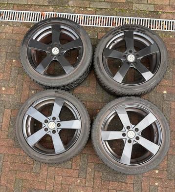 17” Velgen met zgan winterbandenbanden voor VW golf beschikbaar voor biedingen