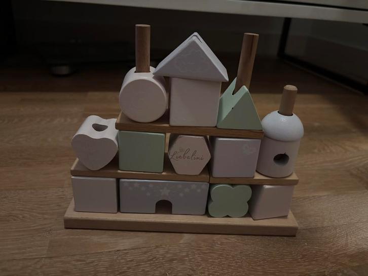 Liebelini houten speelgoed stapelhuis, Kinderen en Baby's, Speelgoed | Houten speelgoed, Zo goed als nieuw, Overige typen, Ophalen of Verzenden