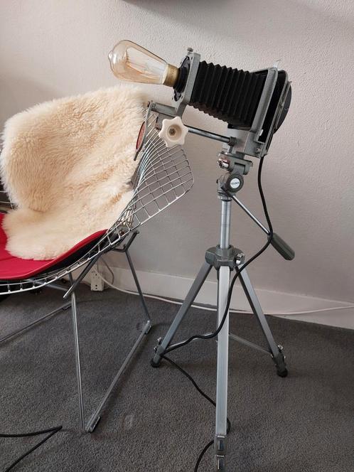 Super leuke vloerlamp van fotovergroter en statief, Huis en Inrichting, Lampen | Vloerlampen, Gebruikt, Metaal, Ophalen of Verzenden
