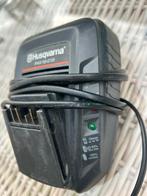 Husqvarna P4A 18-C70 Acculader, Ophalen of Verzenden, Zo goed als nieuw