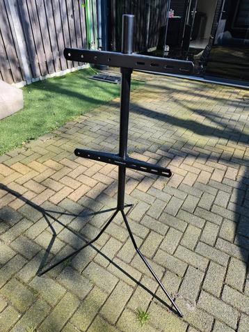 XTRARM Juno Tripod TV standaard